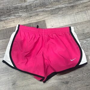 Nike Kids Athletic Shorts in Pink and White